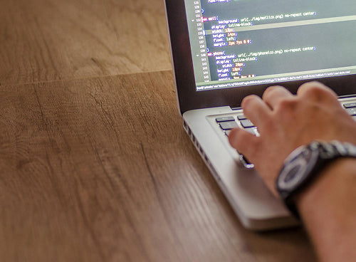 Externaliser son informatique : bonne idée ou fausse bonne solution ?